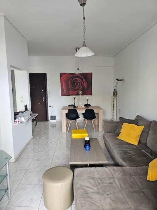 Seaside Apartment - Charlie'S House Халкіда Екстер'єр фото